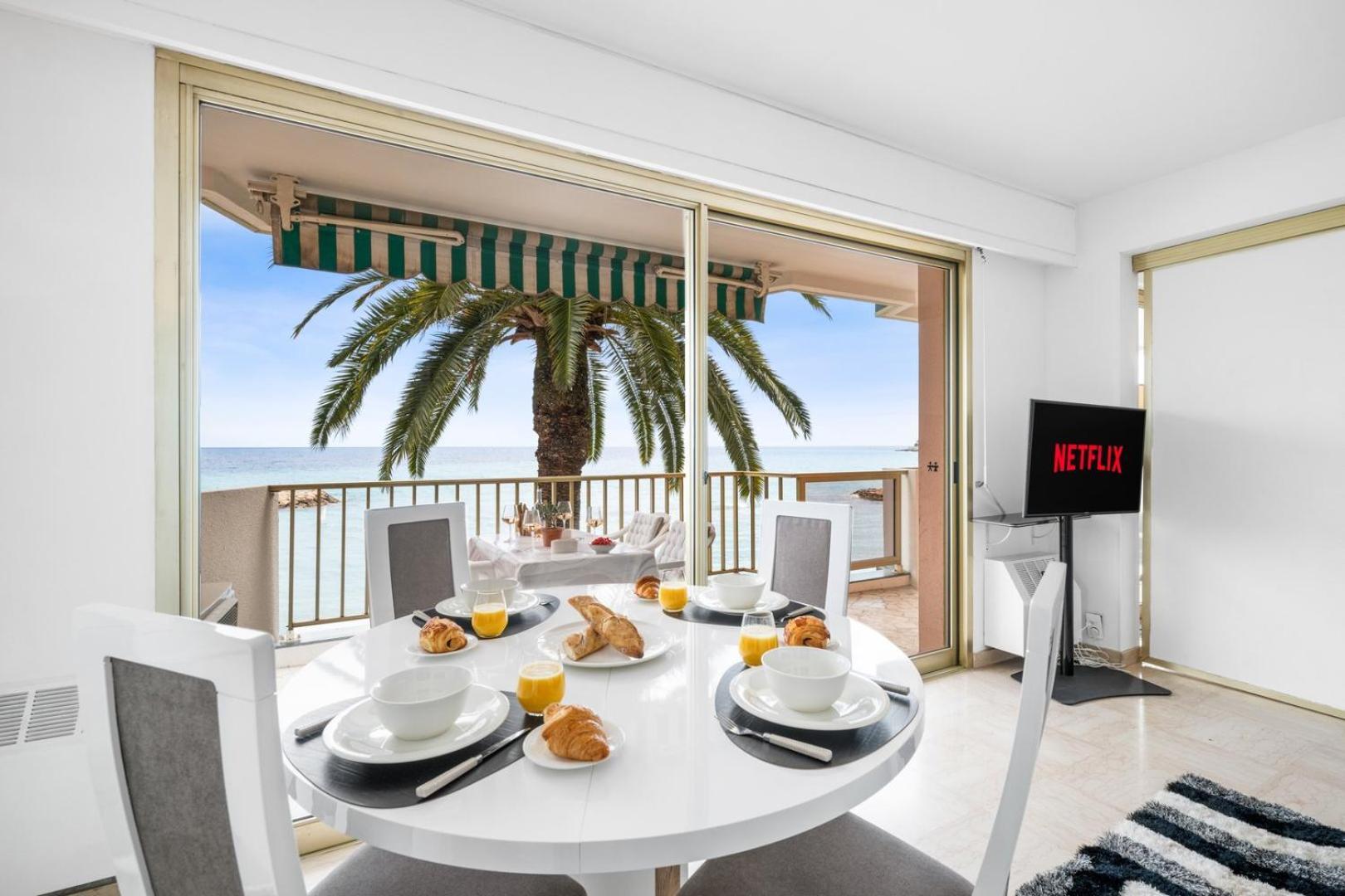 Le Coq Ligures - Air Conditioning - Seafront - Wifi Roquebrune-Cap-Martin Buitenkant foto